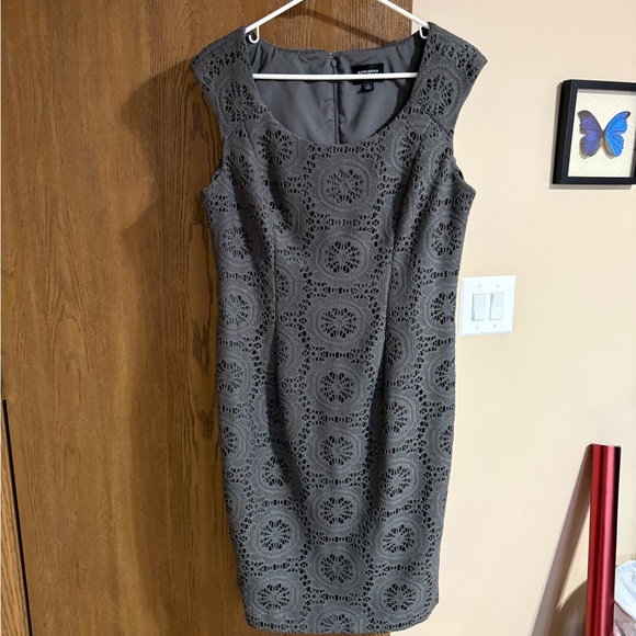 Adrianna Papell Gray Lace Midi Dress - Picture 3 of 7